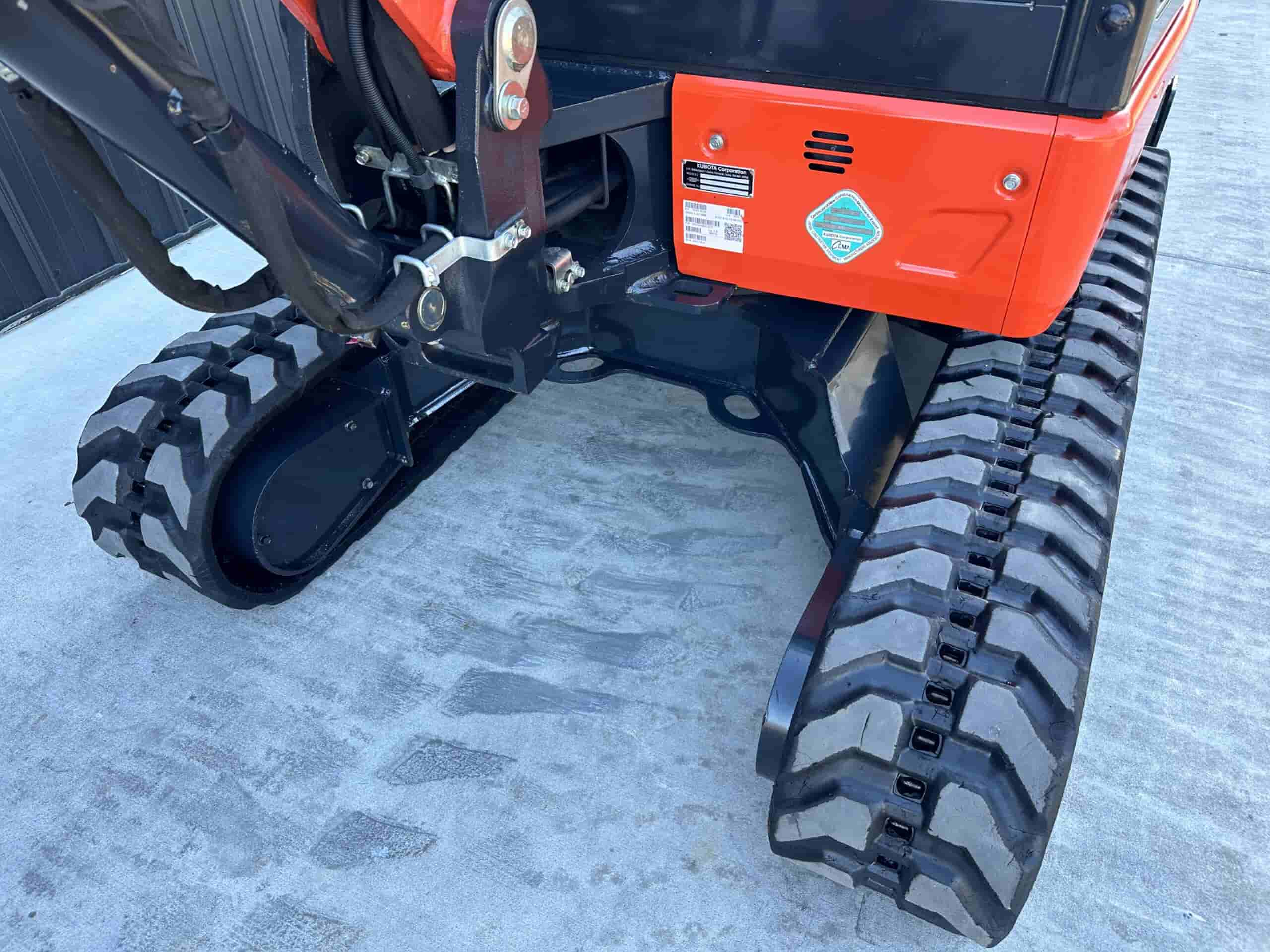 2022 KUBOTA KX033-4 CLEAN
